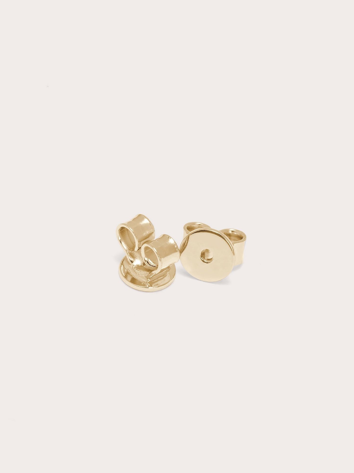 Stud earring backing in 18k yellow gold vermeil