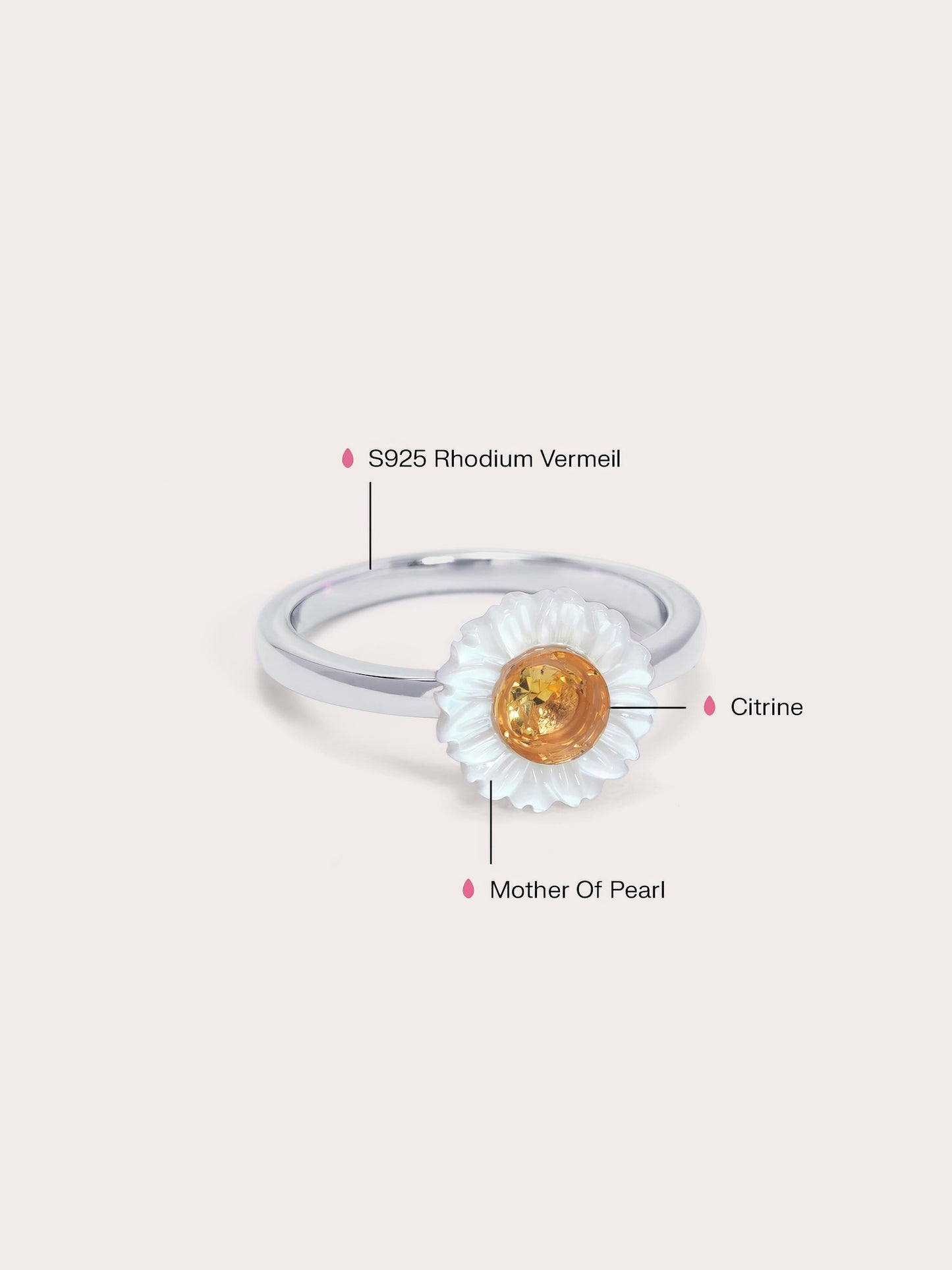Carved Daisy Ring in S925 Rhodium Vermeil from Mondays Made