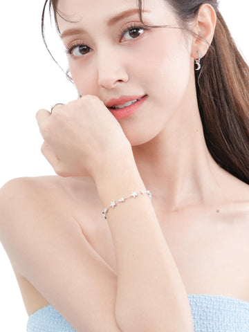 Sky Fullof Stars Bracelet Reversible S925 Silver Rhodium (1) – Mondays Made Flower & Birthstone Jewelry Singapore