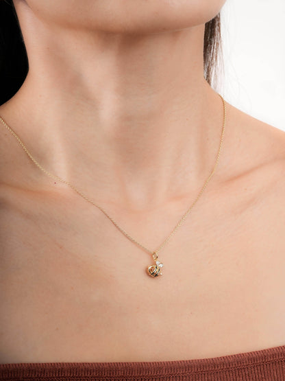 Bee Necklace 18K Gold (7) – Mondays Made Flower & Birthstone Jewelry Singapore