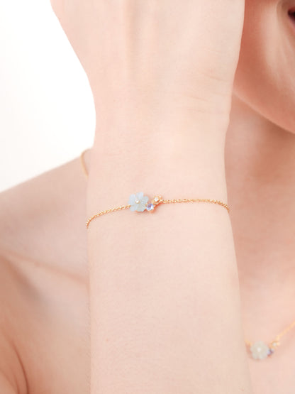Blue Cluster Flower Bracelet Aquamarine Tanzanite 18K Gold (2) – Mondays Made Flower & Birthstone Jewelry Singapore