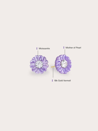 Carved Aster Stud Earrings 18K Gold (1) – Mondays Made Flower & Birthstone Jewelry Singapore