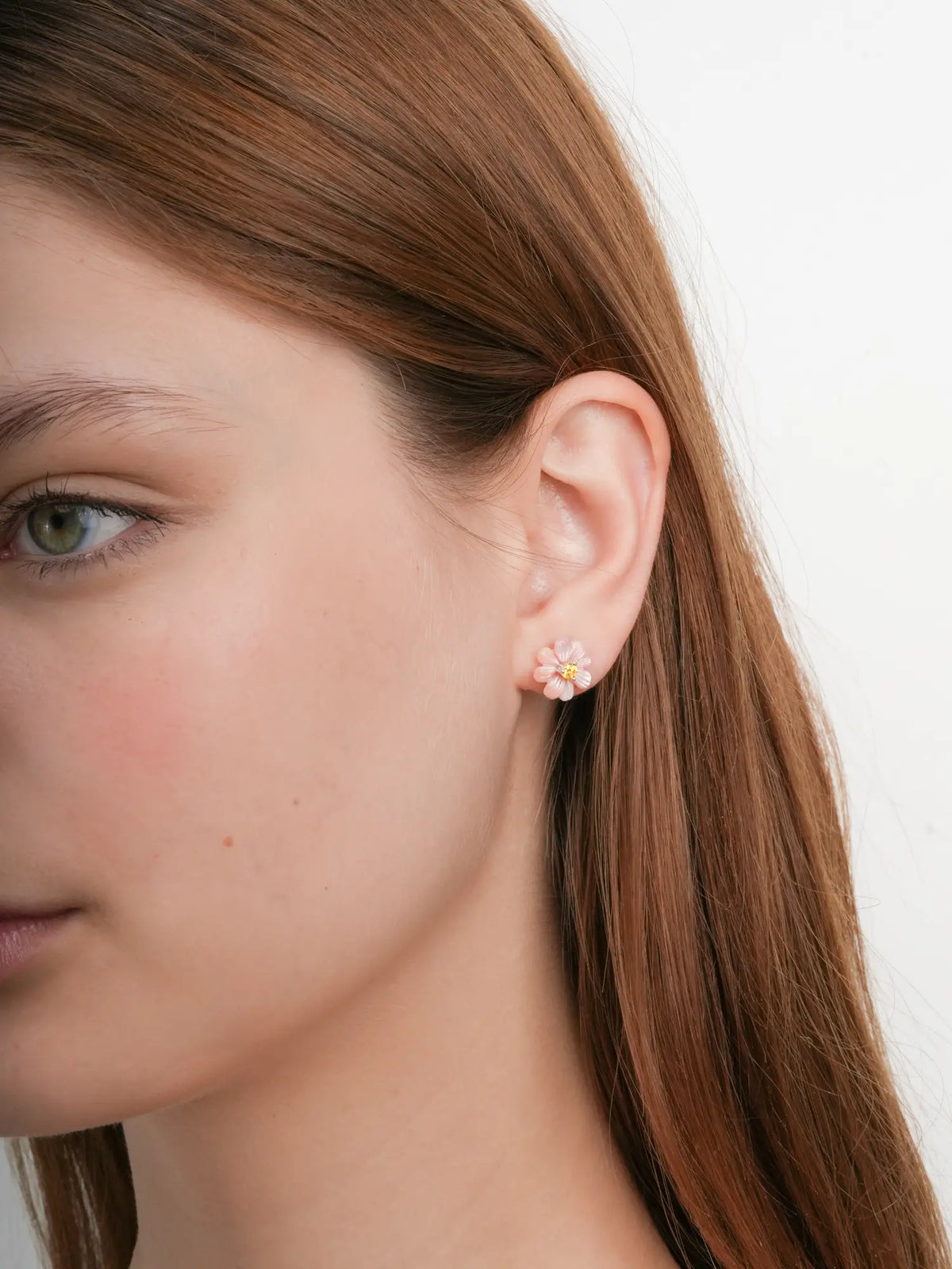 Carved Cosmos Stud Earrings S925 Silver Rhodium (2) – Mondays Made Flower & Birthstone Jewelry Singapore