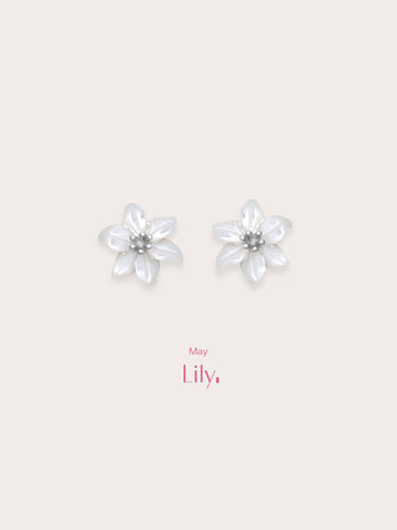 Carved Lily Stud Earrings S925 Silver Rhodium (5) – Mondays Made Flower & Birthstone Jewelry Singapore