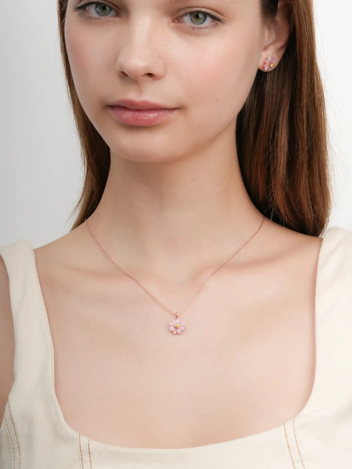 Carved Cosmos Necklace 18K Rose Gold (4) – Mondays Made Flower & Birthstone Jewelry Singapore