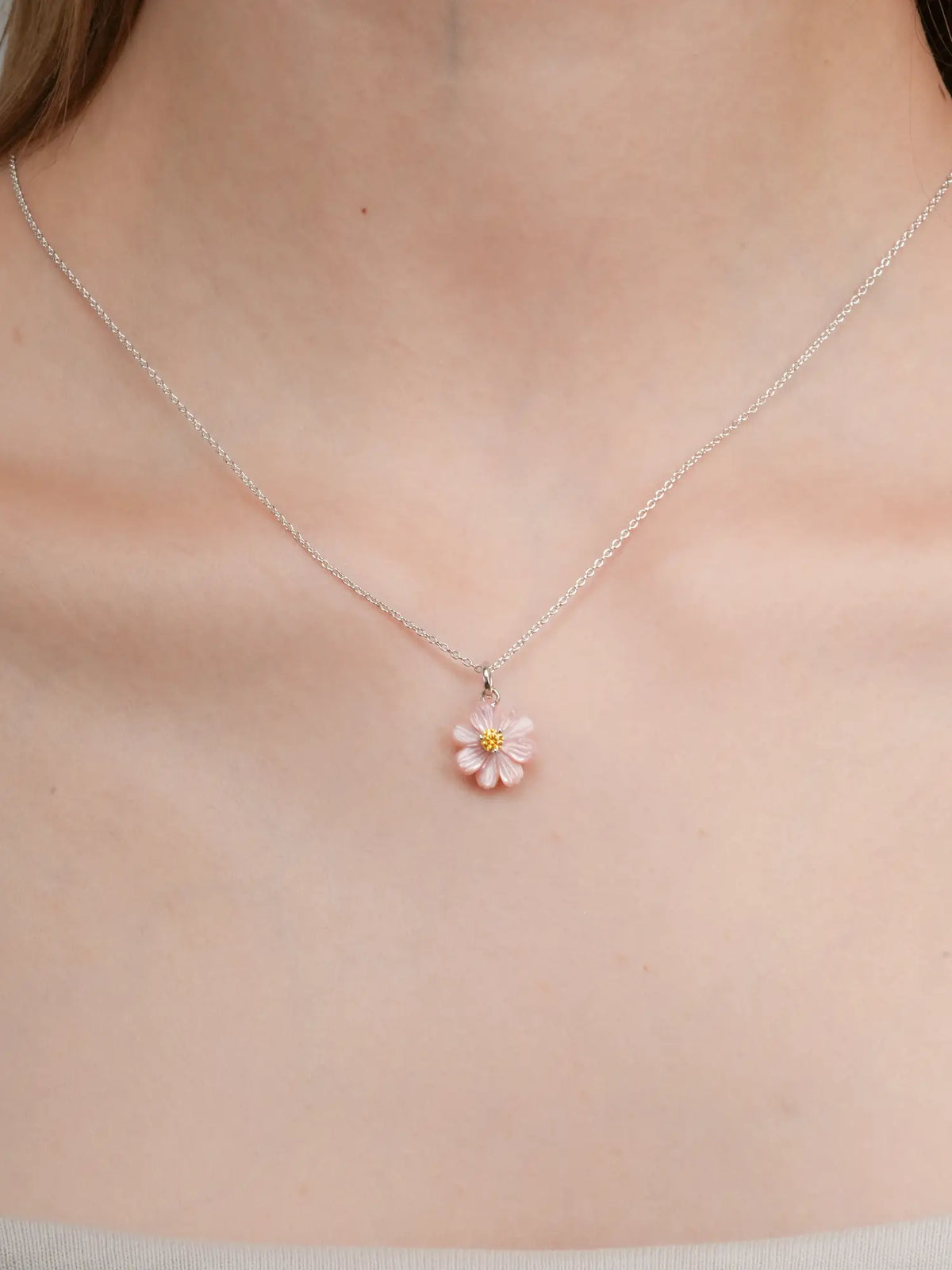 Carved Cosmos Necklace 18K Gold (3) – Mondays Made Flower & Birthstone Jewelry Singapore