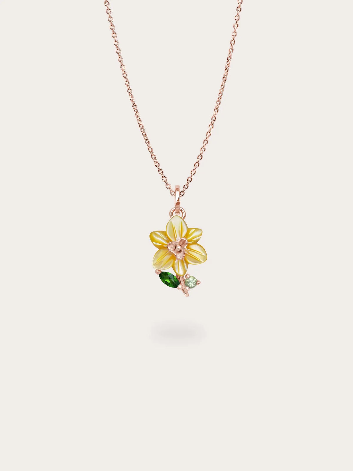 Carved Daffodil Necklace and Earrings Set
