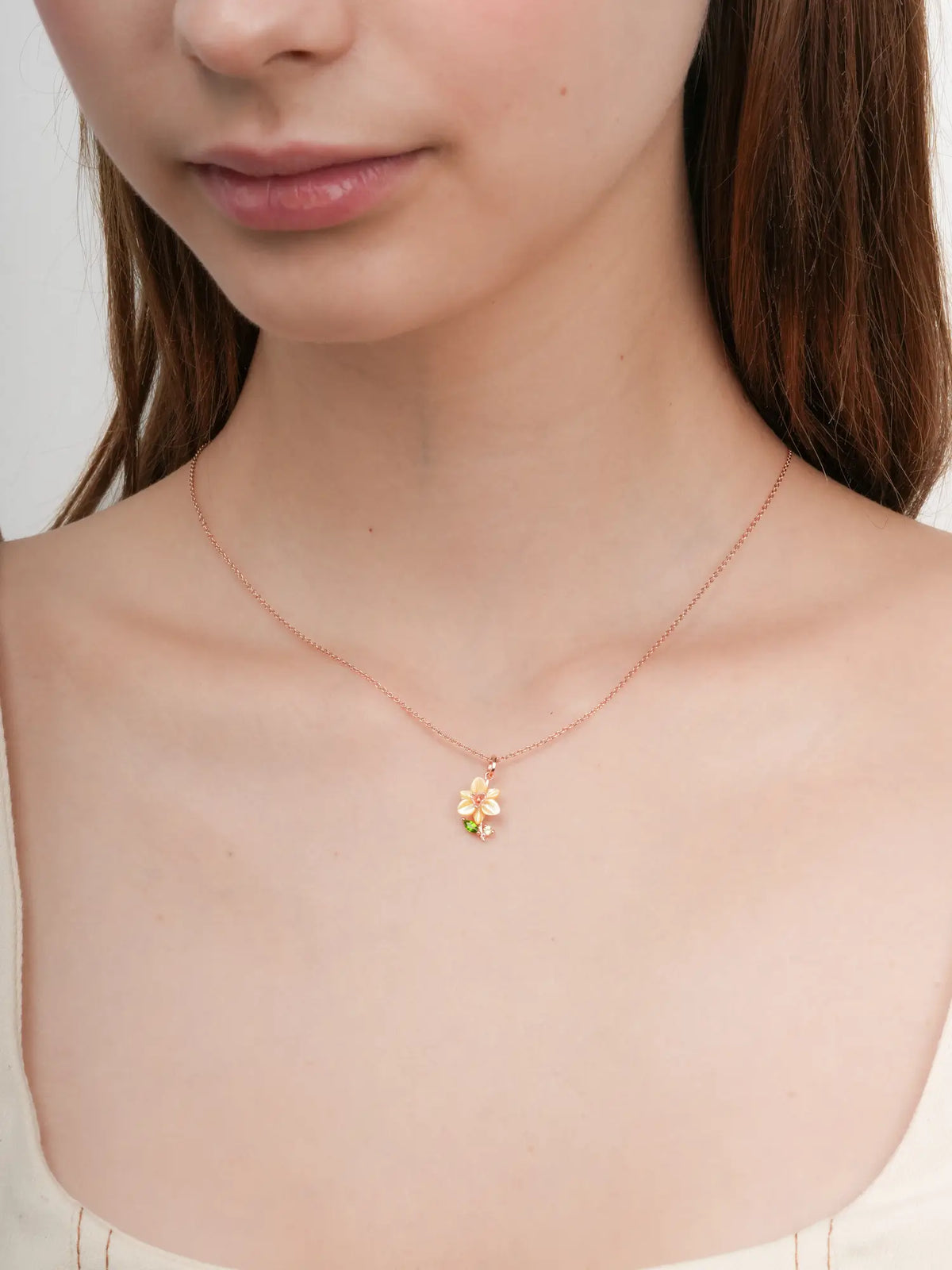 Carved Daffodil Necklace 18K Rose Gold (4) – Mondays Made Flower & Birthstone Jewelry Singapore