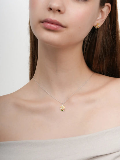 Carved Daffodil Necklace S925 Silver Rhodium (4) – Mondays Made Flower & Birthstone Jewelry Singapore