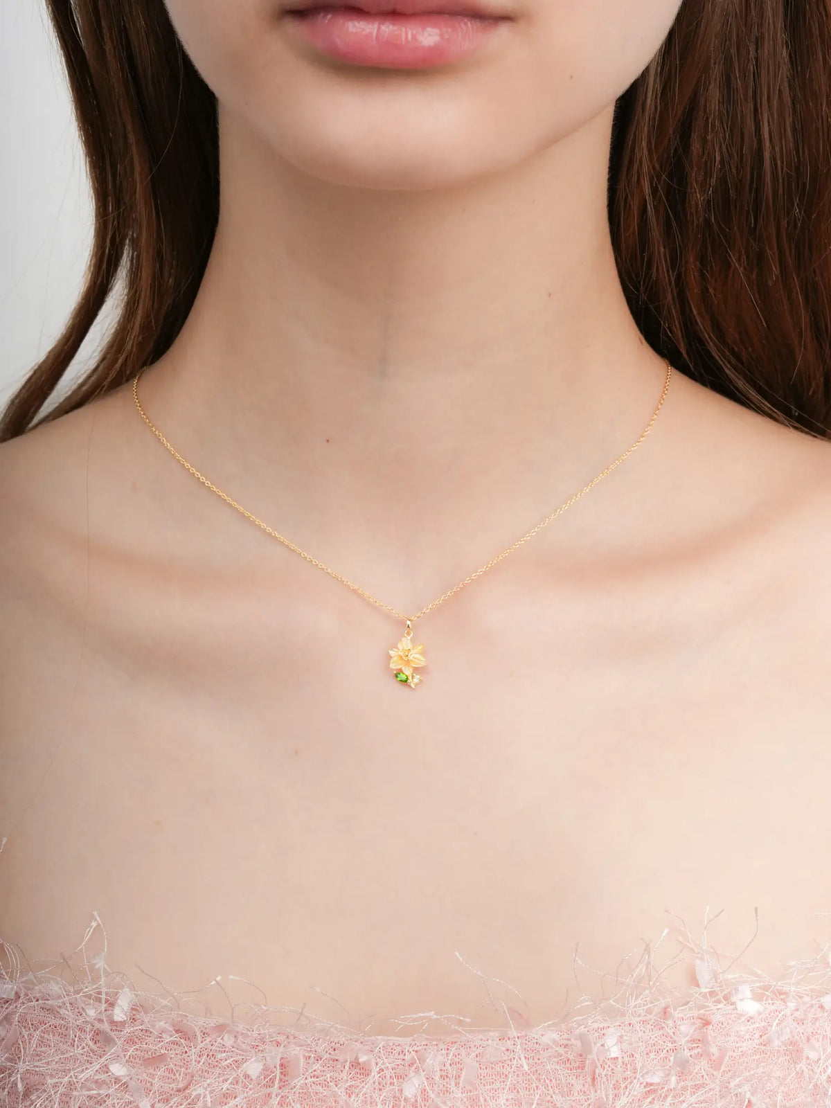Carved Daffodil Necklace 18K Gold (3) – Mondays Made Flower & Birthstone Jewelry Singapore