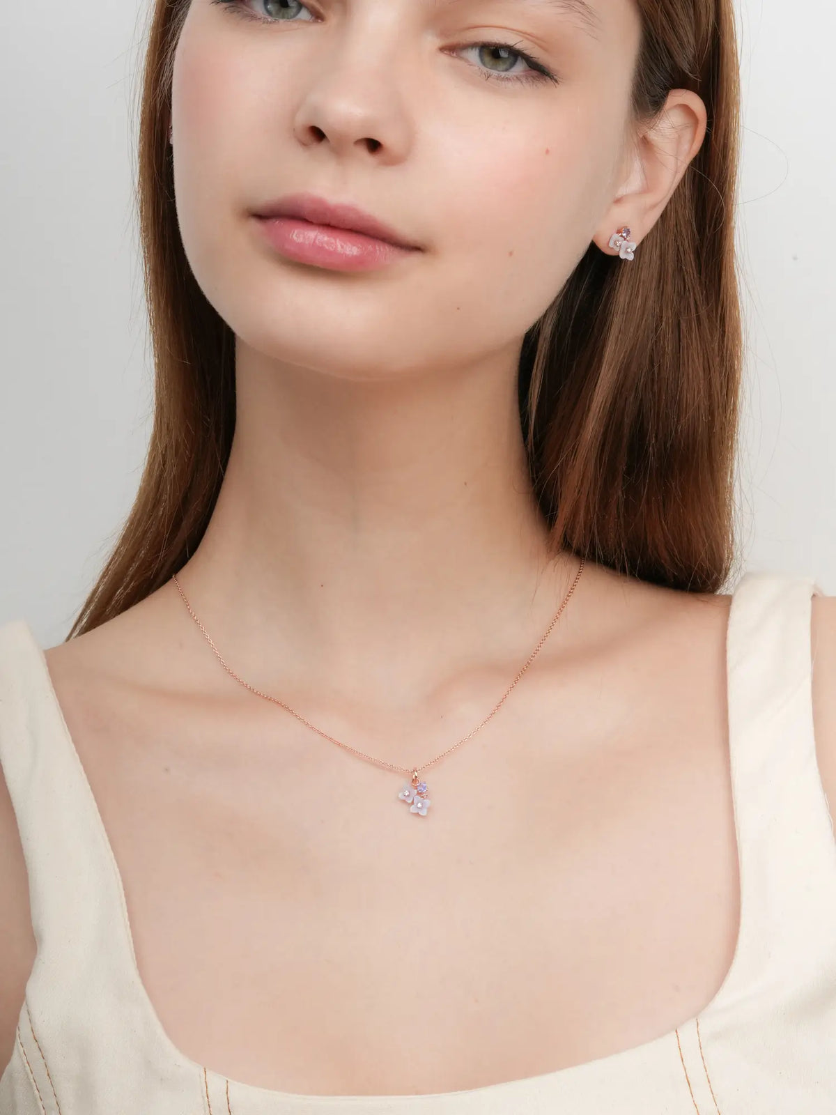 Carved Hydrangea Cluster Necklace 18K Rose Gold (4) – Mondays Made Flower & Birthstone Jewelry Singapore