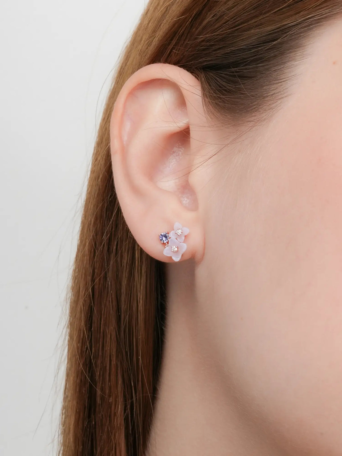 Carved Hydrangea Stud Earrings 18K Rose Gold (2) – Mondays Made Flower & Birthstone Jewelry Singapore