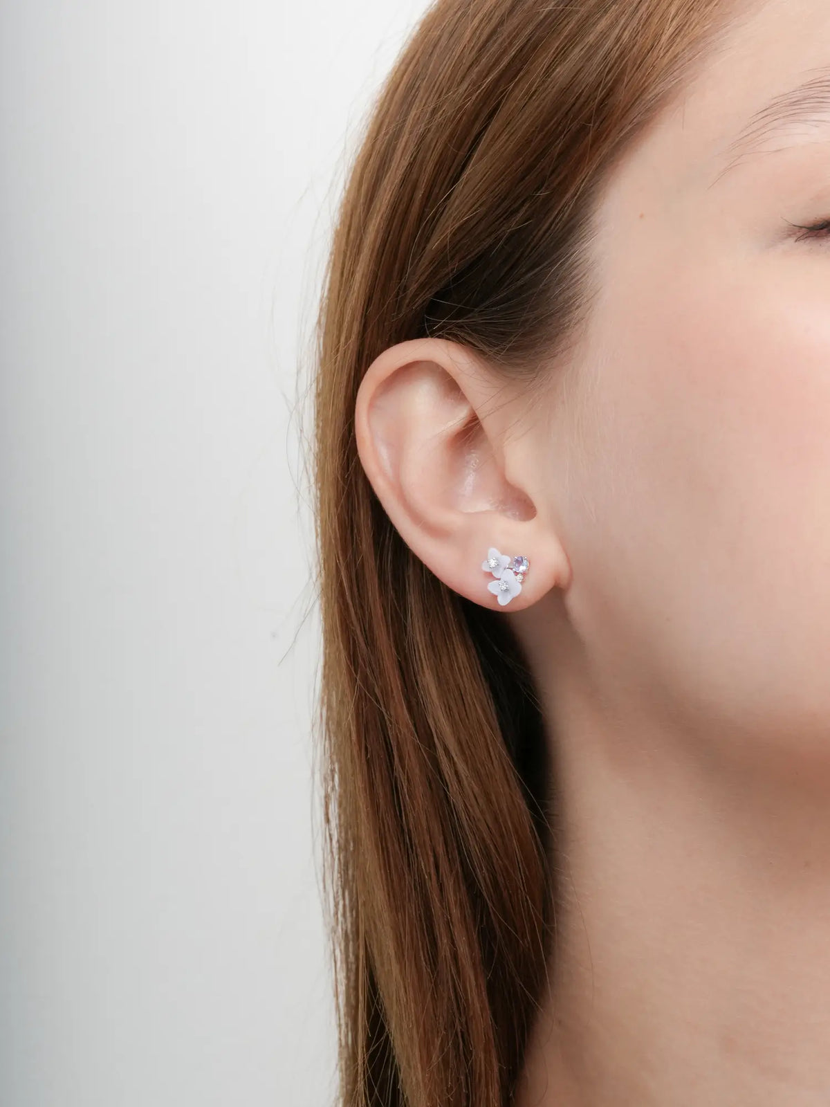 Carved Hydrangea Stud Earrings S925 Silver Rhodium (1) – Mondays Made Flower & Birthstone Jewelry Singapore