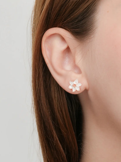 Carved Lily Stud Earrings 18K Rose Gold (2) – Mondays Made Flower & Birthstone Jewelry Singapore