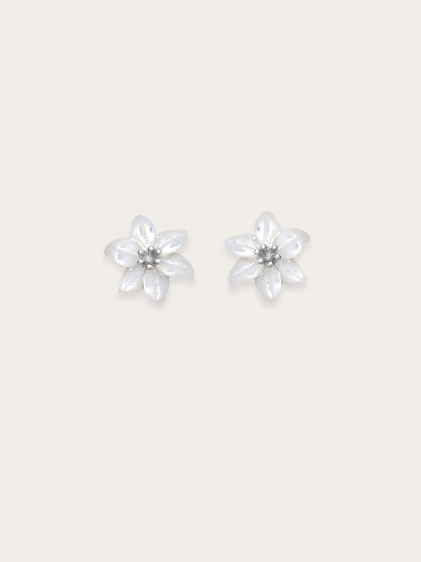 Carved Lily Necklace and Earrings Set