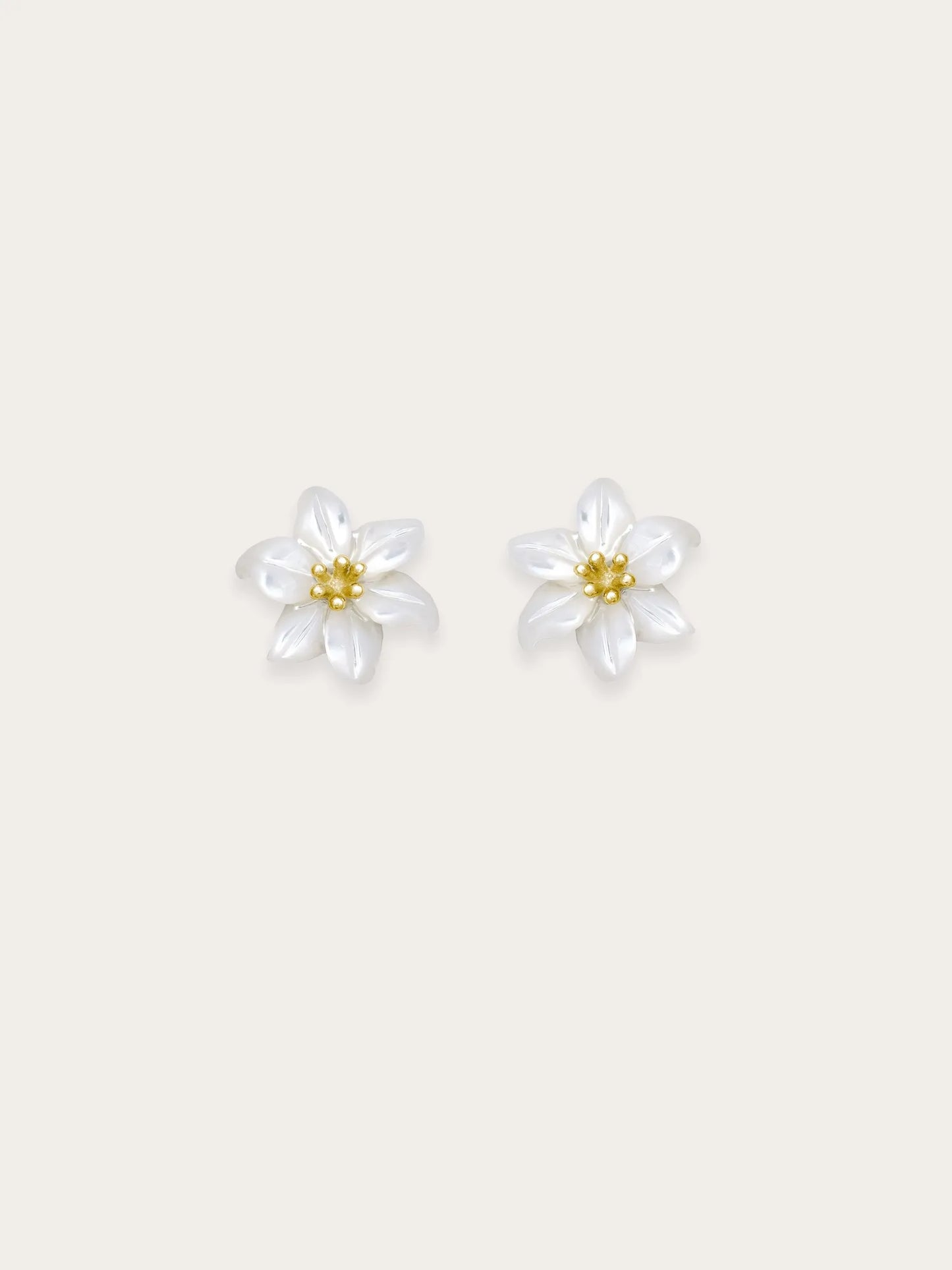 Carved Lily Necklace and Earrings Set