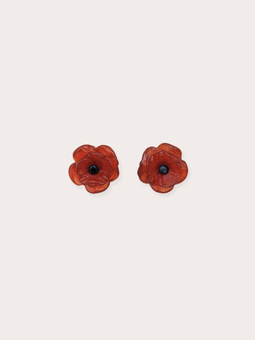 Carved Poppy Stud Earrings 18K Gold (2) – Mondays Made Flower & Birthstone Jewelry Singapore