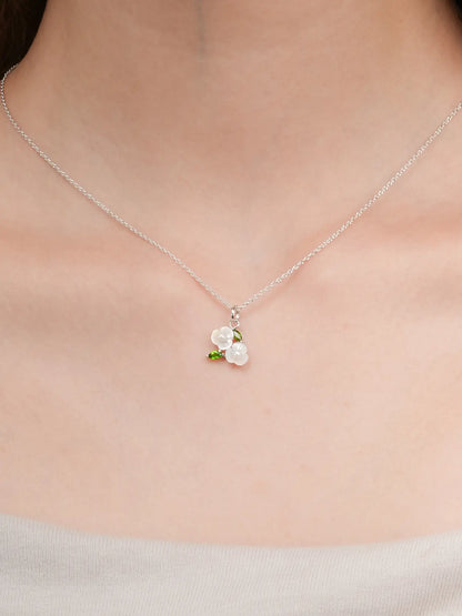 Carved Snowdrop Cluster Necklace S925 Silver Rhodium (2) – Mondays Made Flower & Birthstone Jewelry Singapore