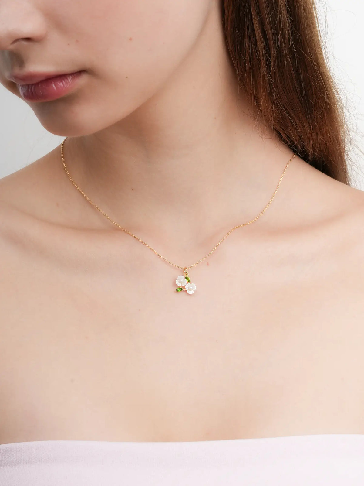 Carved Snowdrop Cluster Necklace 18K Gold (2) – Mondays Made Flower & Birthstone Jewelry Singapore