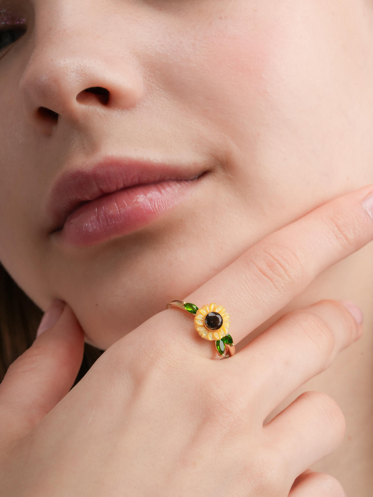 Carved Sunflower Ring 18K Gold (2) – Mondays Made Flower & Birthstone Jewelry Singapore