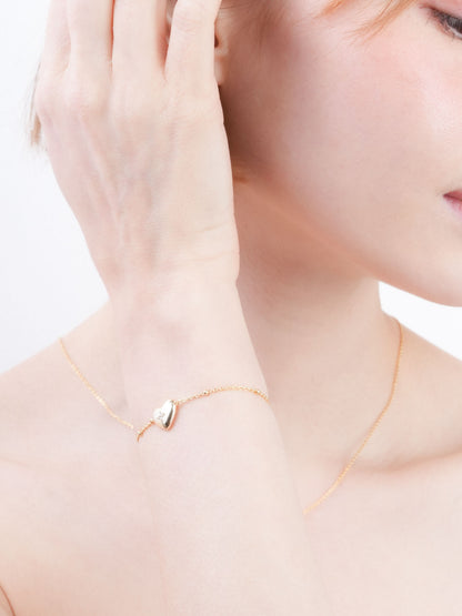 Clover Heart Bracelet 18K Gold (7) – Mondays Made Flower & Birthstone Jewelry Singapore