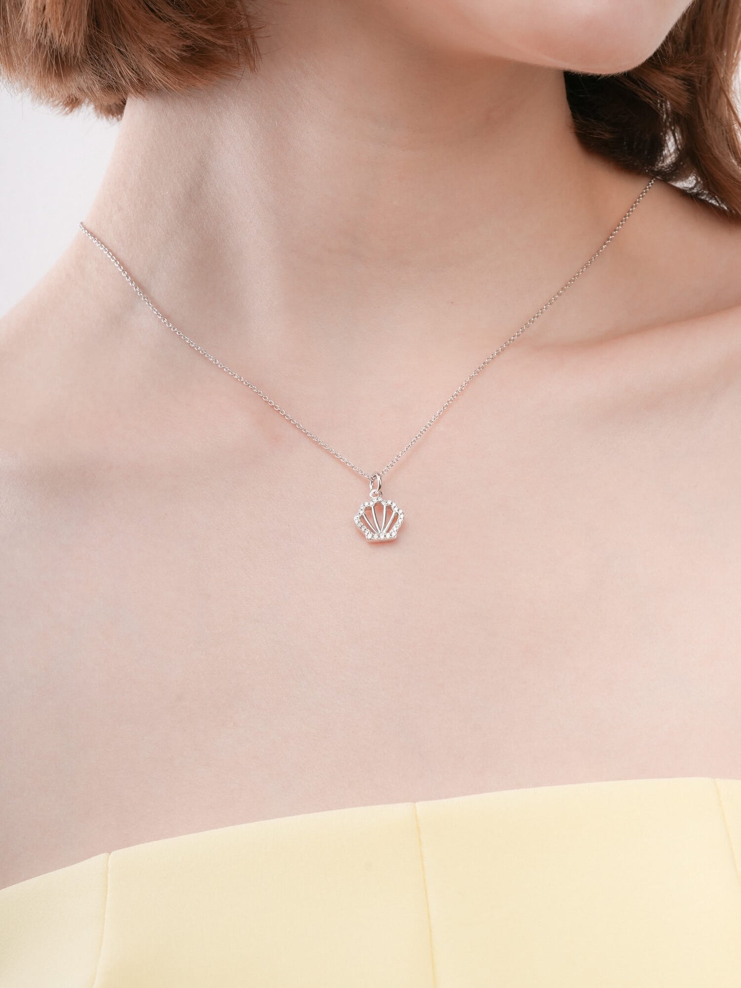 Cream Seashell Necklace - Reversible Enamel Moissanite