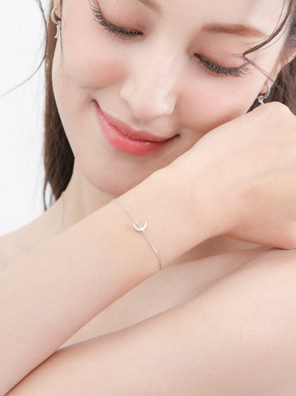 Crescent Moon Bracelet Reversible S925 Silver Rhodium (3) – Mondays Made Flower & Birthstone Jewelry Singapore