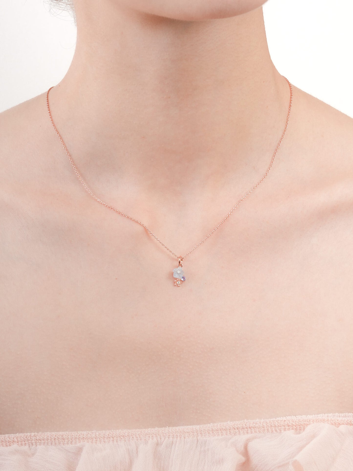 Dainty Blue Cluster Flower Pendant Necklace – Aquamarine & Tanzanite