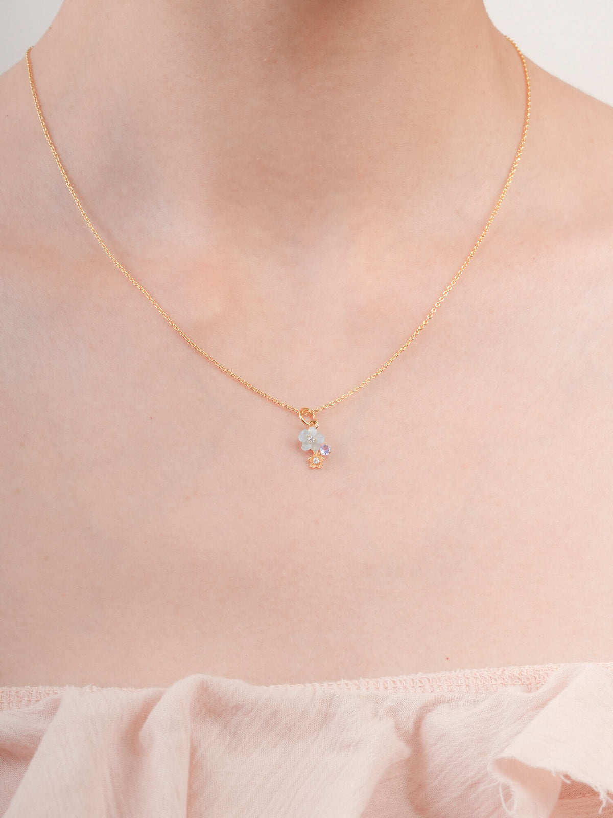 Dainty Blue Cluster Flower Pendant Necklace Aquamarine Tanzanite 18K Gold (1) – Mondays Made Flower & Birthstone Jewelry Singapore