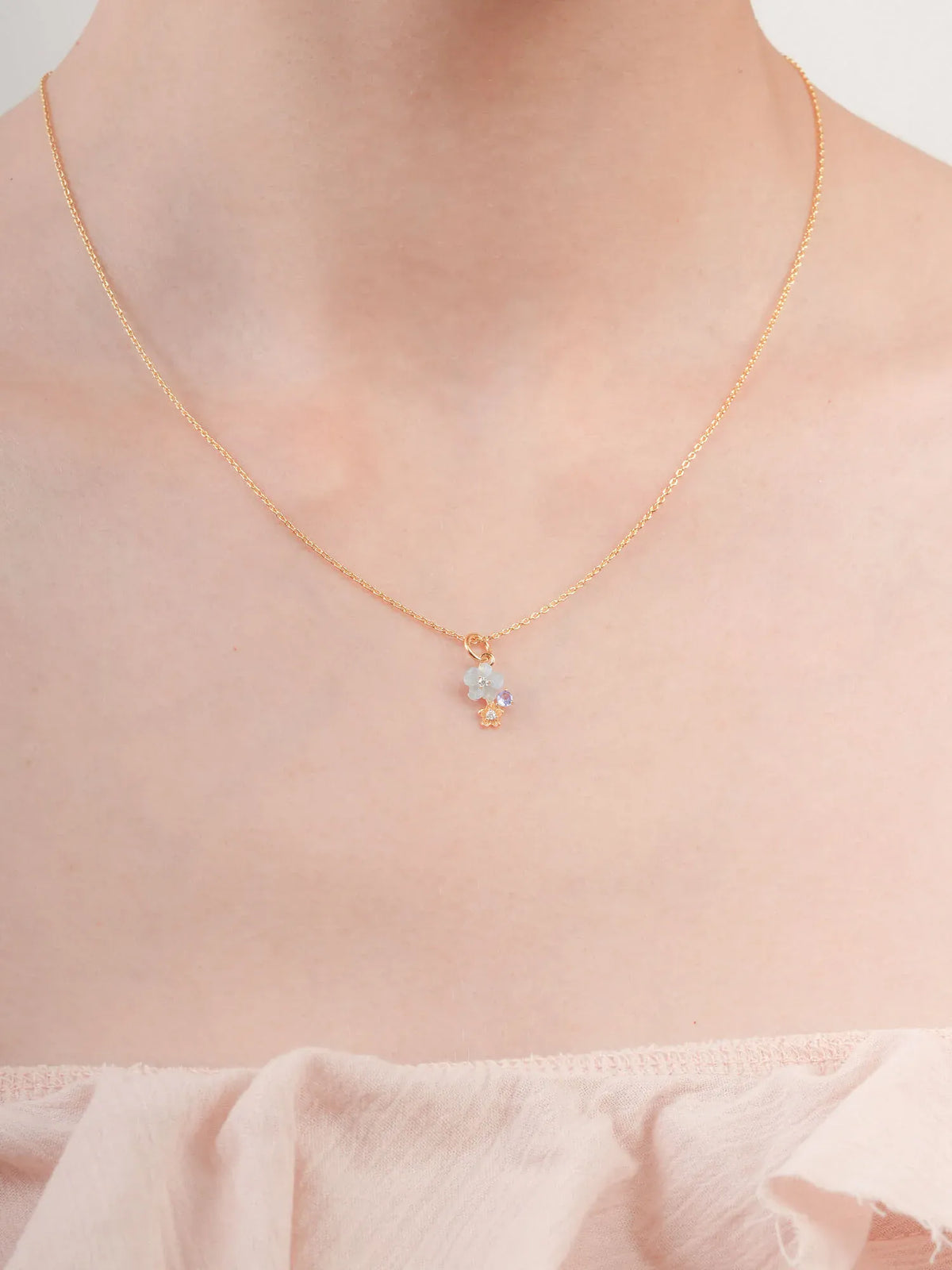 Dainty Blue Cluster Flower Pendant Necklace – Aquamarine & Tanzanite