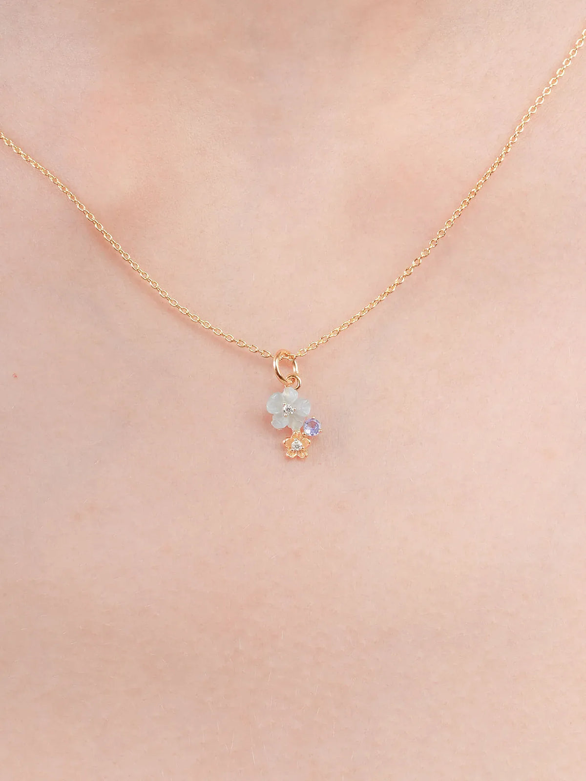 Dainty Blue Cluster Flower Pendant Necklace – Aquamarine & Tanzanite