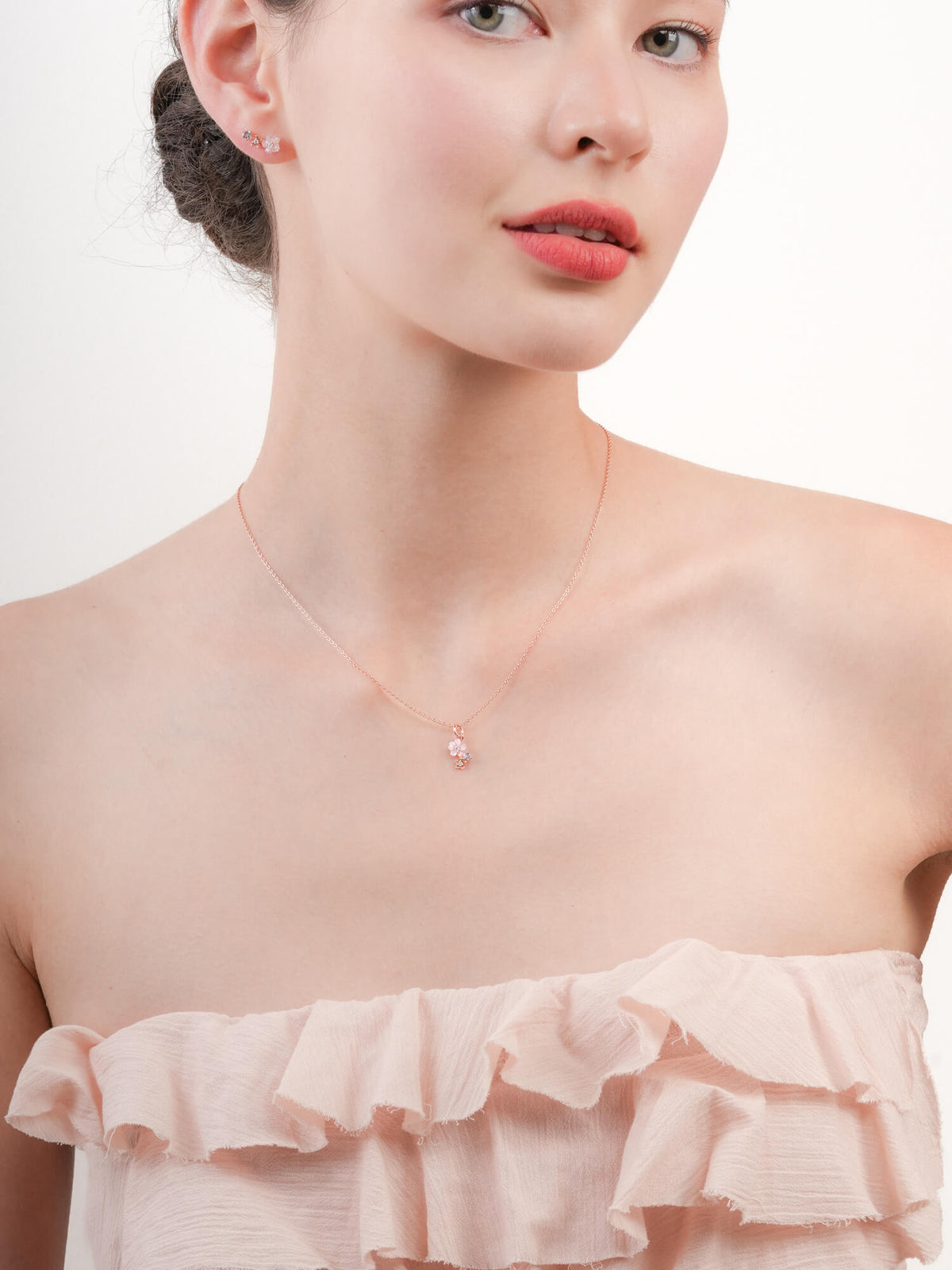 Dainty Pink Cluster Flower Pendant Necklace Mother of Pearl Aquamarine 18K Rose Gold (2) – Mondays Made Flower & Birthstone Jewelry Singapore