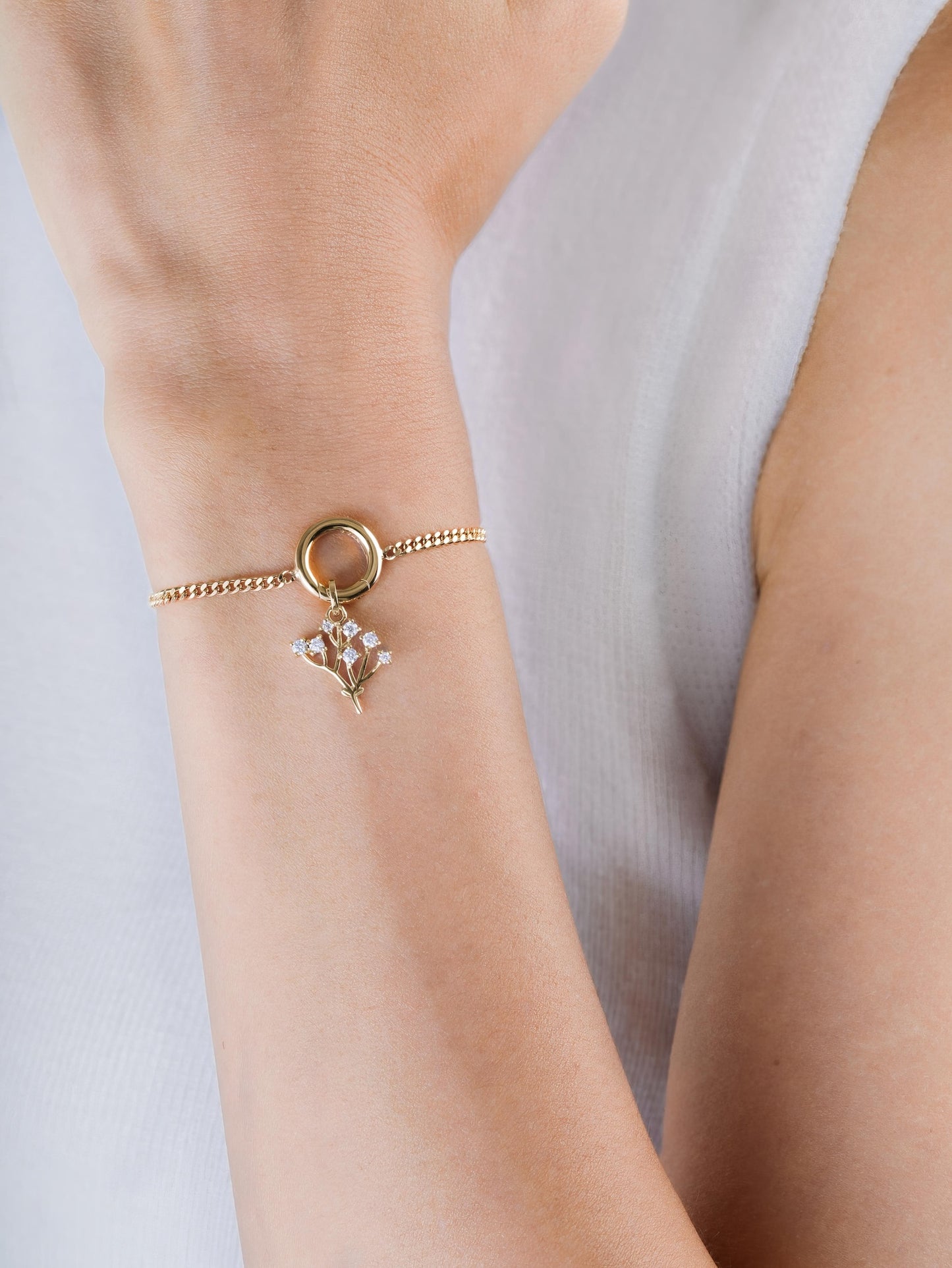 Dainty Curb Chain Charm Bracelet