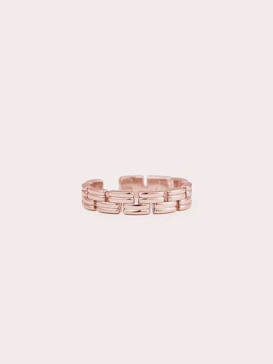 Duo Link Chain Ring 18K Rose Gold Close Up (2) – Mondays Made Flower & Birthstone Jewelry Singapore