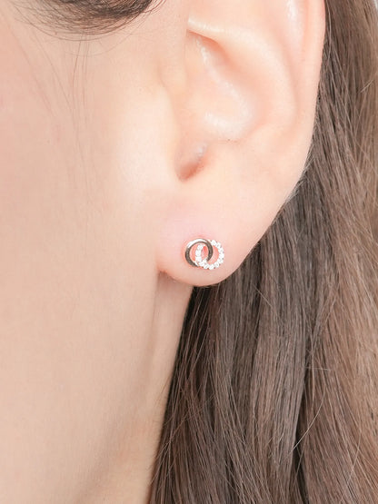 Interlocking Loops Flatback Earring
