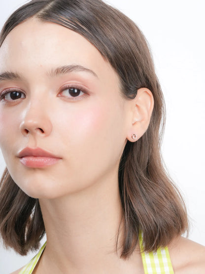 Interlocking Loops Flatback Earring