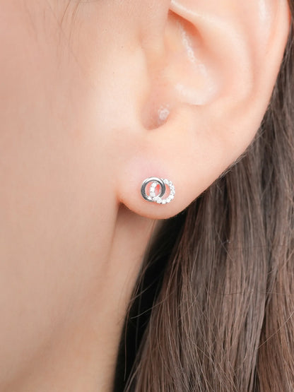 Interlocking Loops Flatback Earring