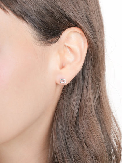 Interlocking Loops Flatback Earring