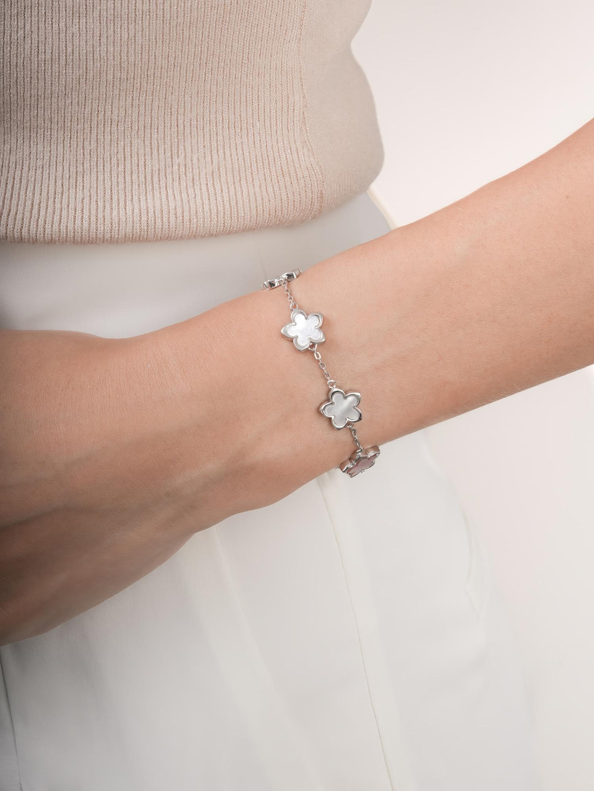 Mother of Pearl Sakura Bracelet S925 Silver Rhodium (10) – Mondays Made Flower & Birthstone Jewelry Singapore