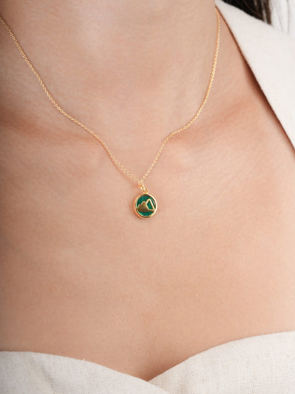 Malachite Reversible Coin Necklace 18K Gold (10) – Mondays Made Flower & Birthstone Jewelry Singapore