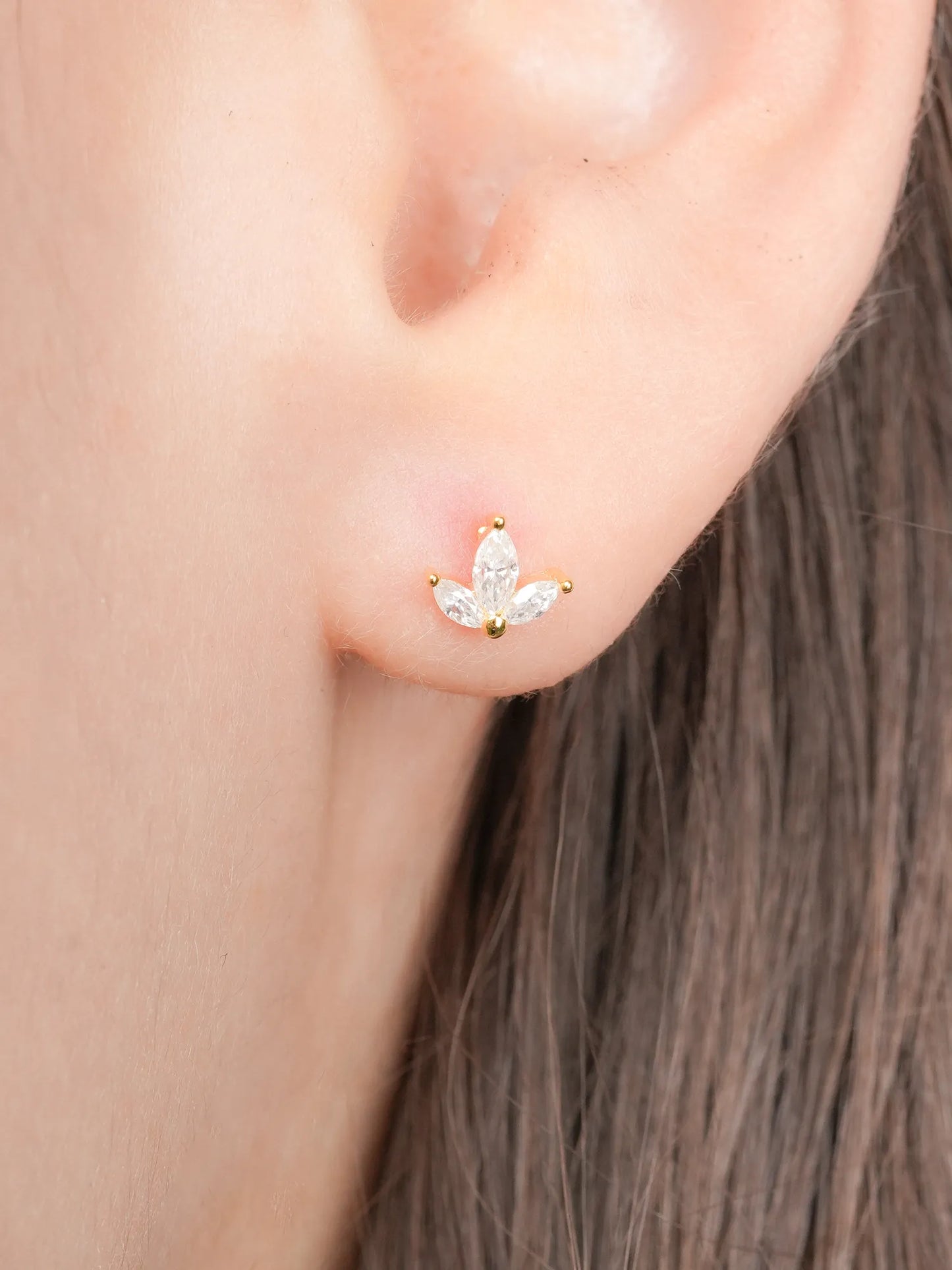 Maple Leaf Flatback Earring