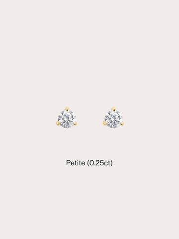 Martini Moissanite Stud Earring 0.25ct 18K Gold (1) – Mondays Made Flower & Birthstone Jewelry Singapore