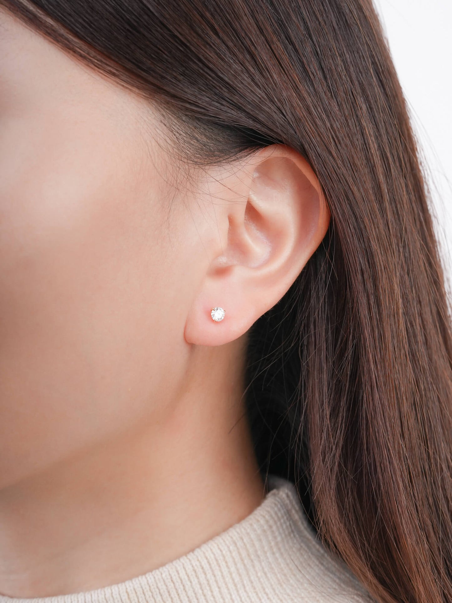 Martini Moissanite Stud Earrings (0.25ct)