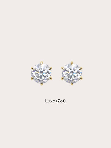 Martini Moissanite Stud Earring 2ct 18K Gold (1) – Mondays Made Flower & Birthstone Jewelry Singapore