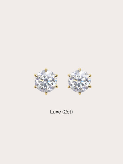 Martini Moissanite Stud Earring 2ct 18K Gold (1) – Mondays Made Flower & Birthstone Jewelry Singapore