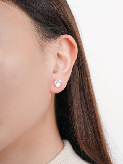 Martini Moissanite Stud Earrings 2ct 18K Gold (2) – Mondays Made Flower & Birthstone Jewelry Singapore