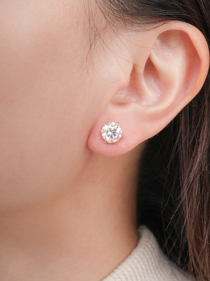 Martini Moissanite Stud Earrings 2ct 18K Gold (1) – Mondays Made Flower & Birthstone Jewelry Singapore