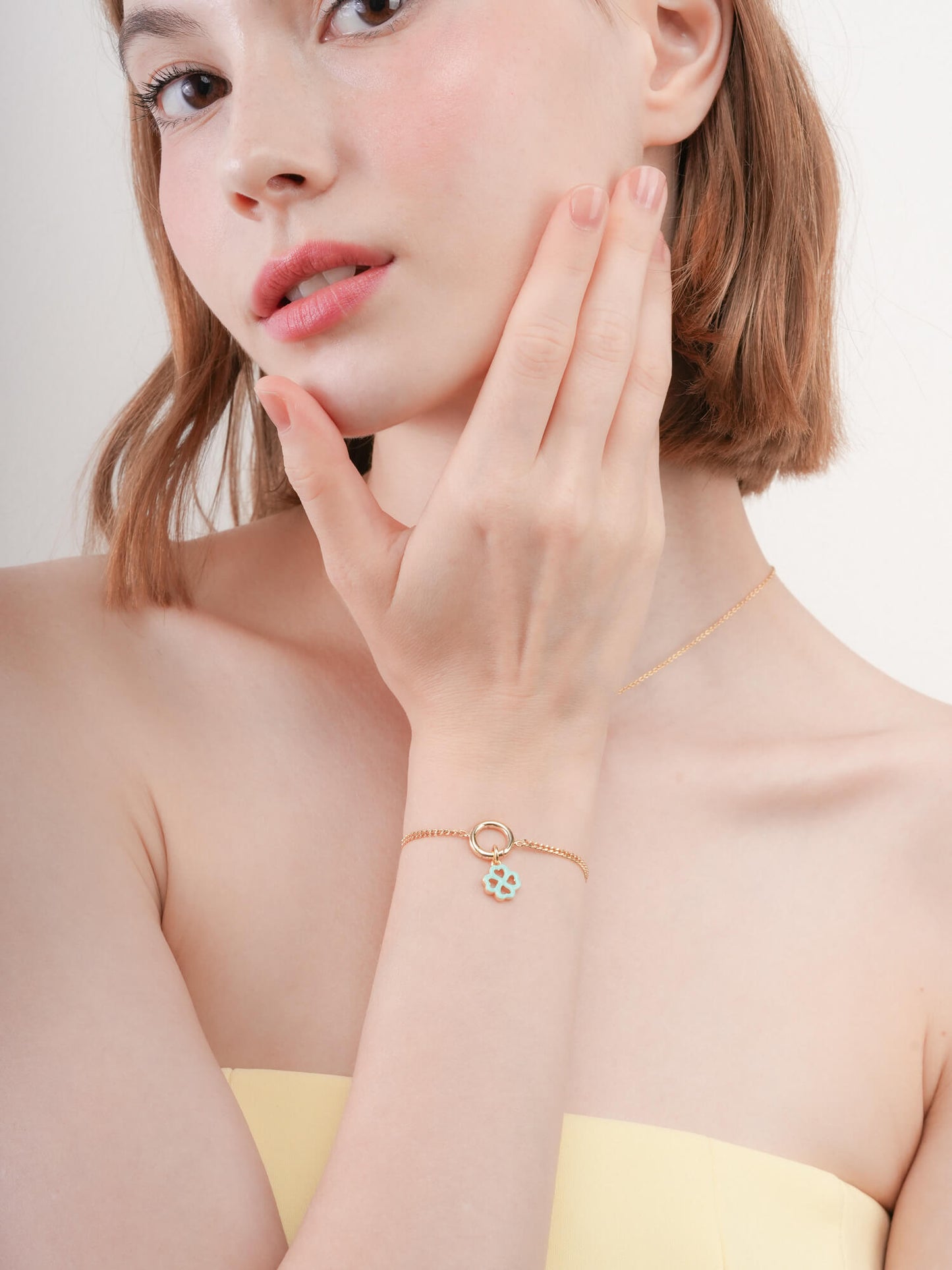 Mint Clover Charm - Reversible Enamel Moissanite