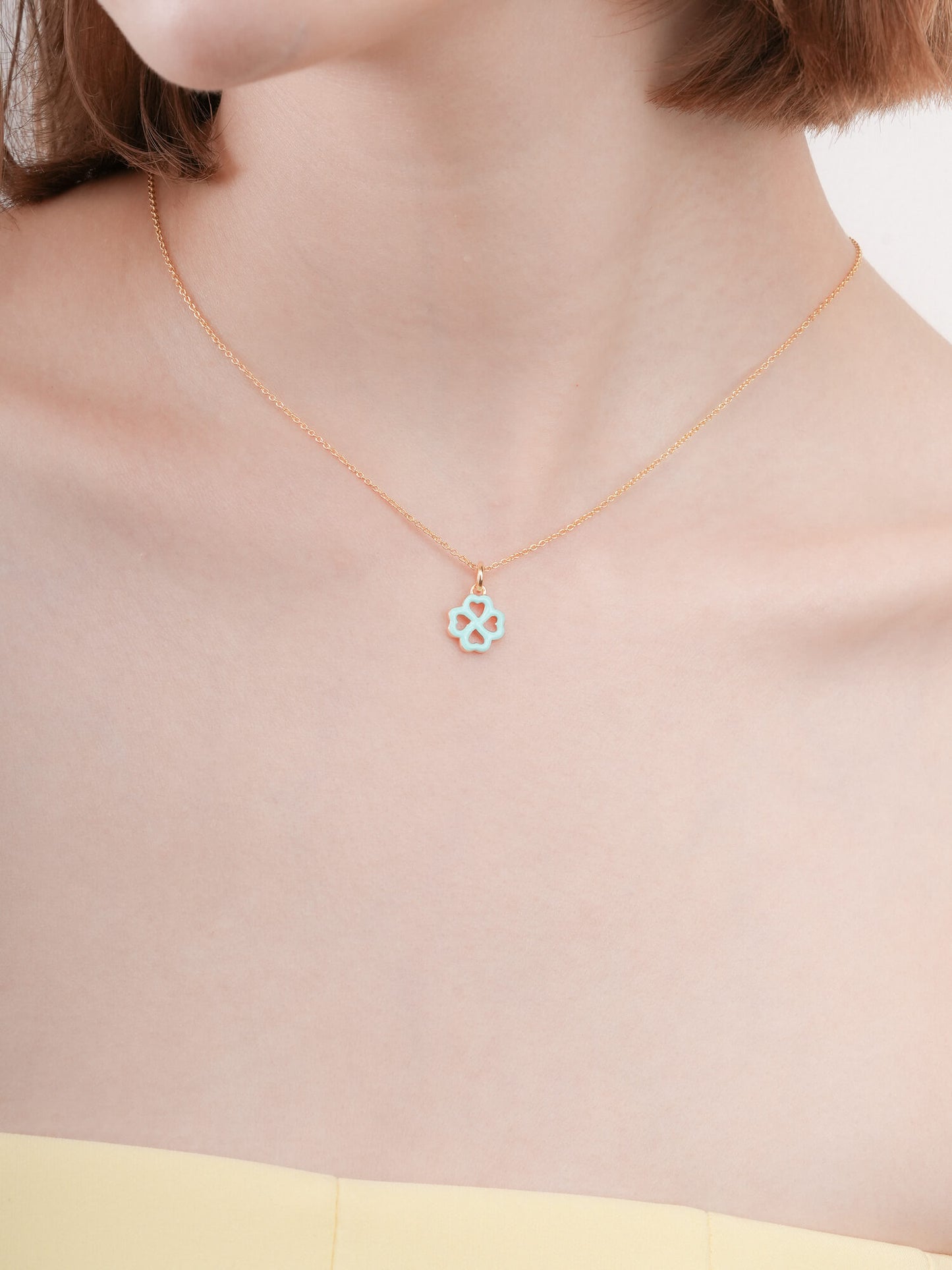 Mint Clover Necklace - Reversible Enamel Moissanite