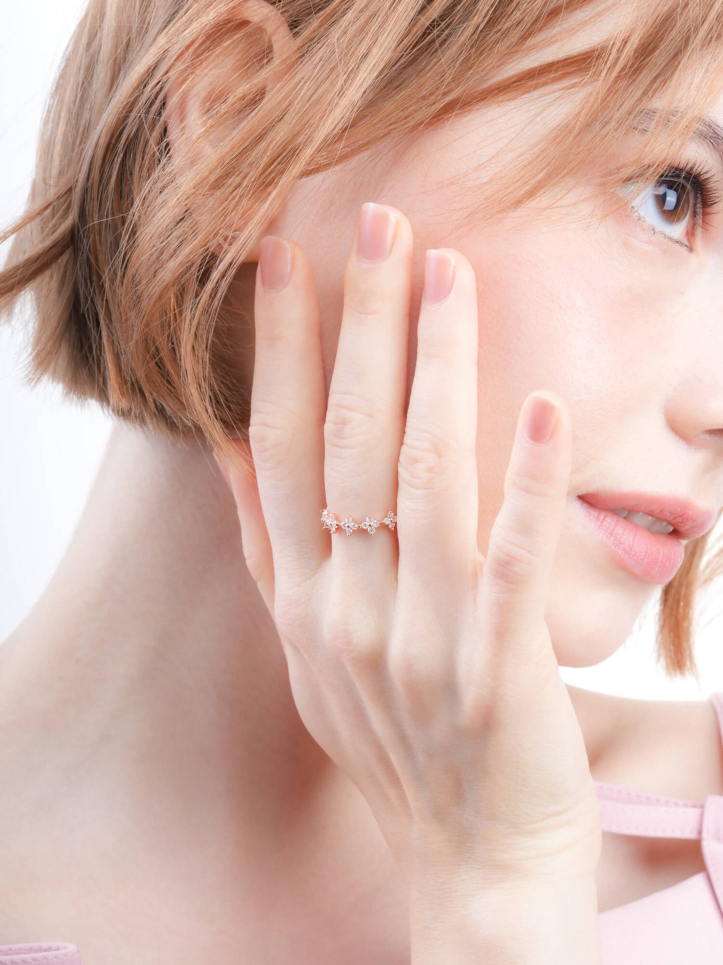 Moissanite Clover Band - Reversible